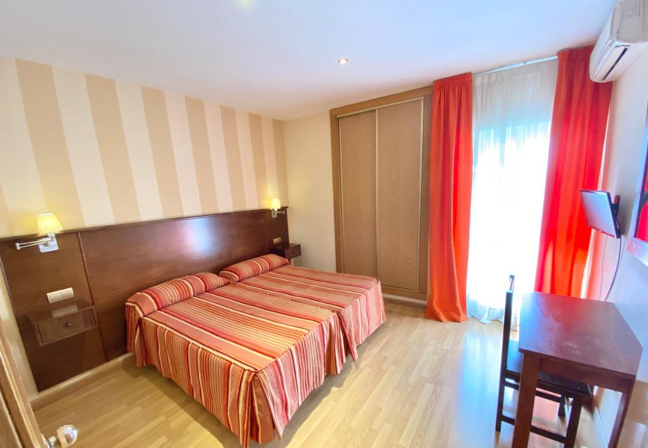 Hotel Fernando IV Martos Exterior foto